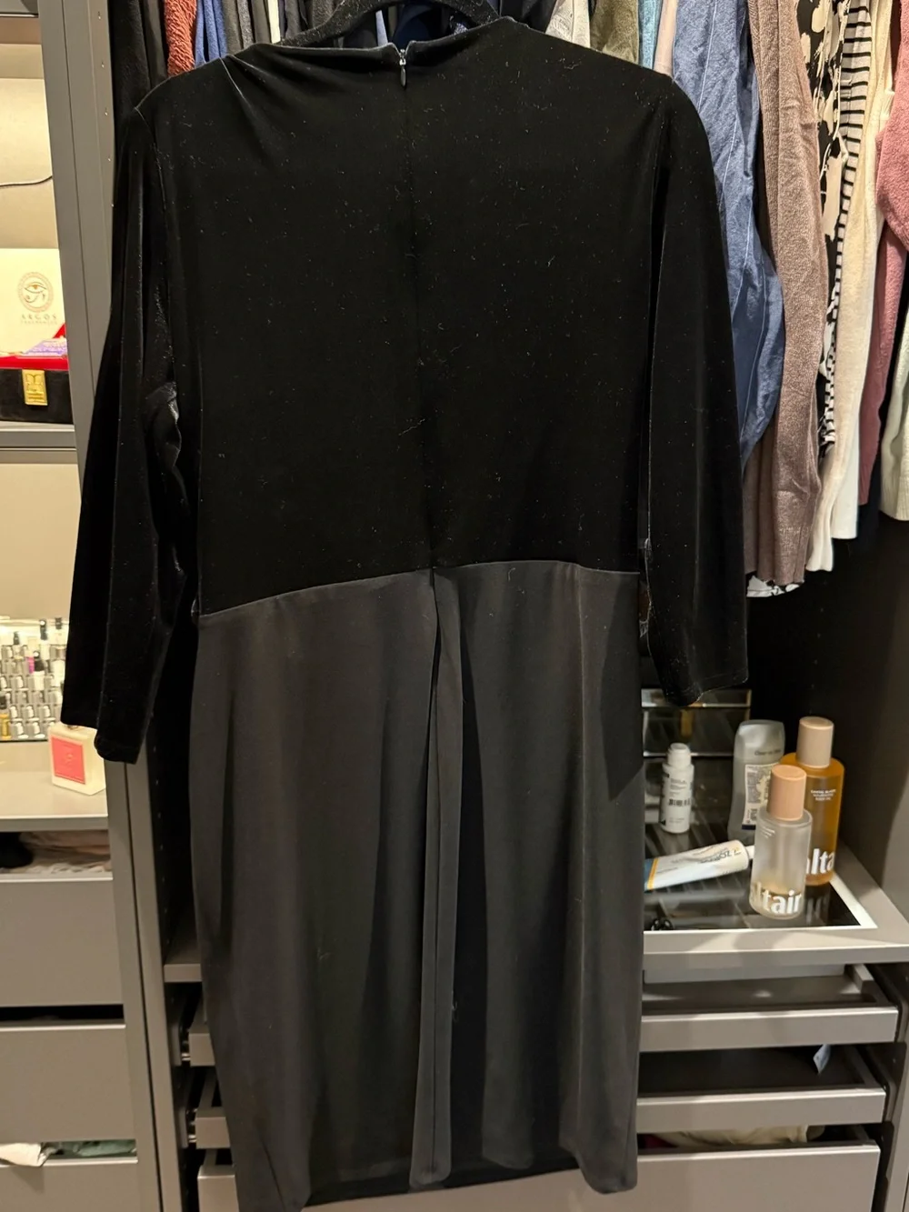 Lauren Ralph Lauren Black Velvet Wrap Dress Size 12 Long Sleeve - Picture 3 of 8